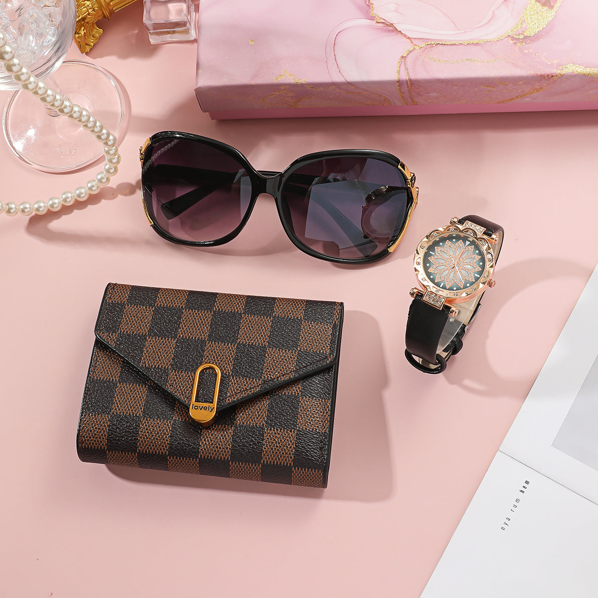 Luxury Women's Gift Box Set – Watch, Sunglasses, and Wallet