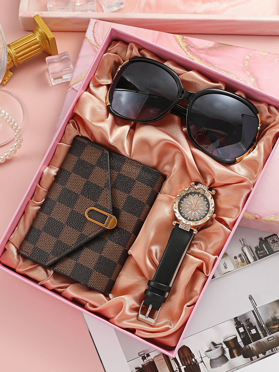 Luxury Women's Gift Box Set – Watch, Sunglasses, and Wallet